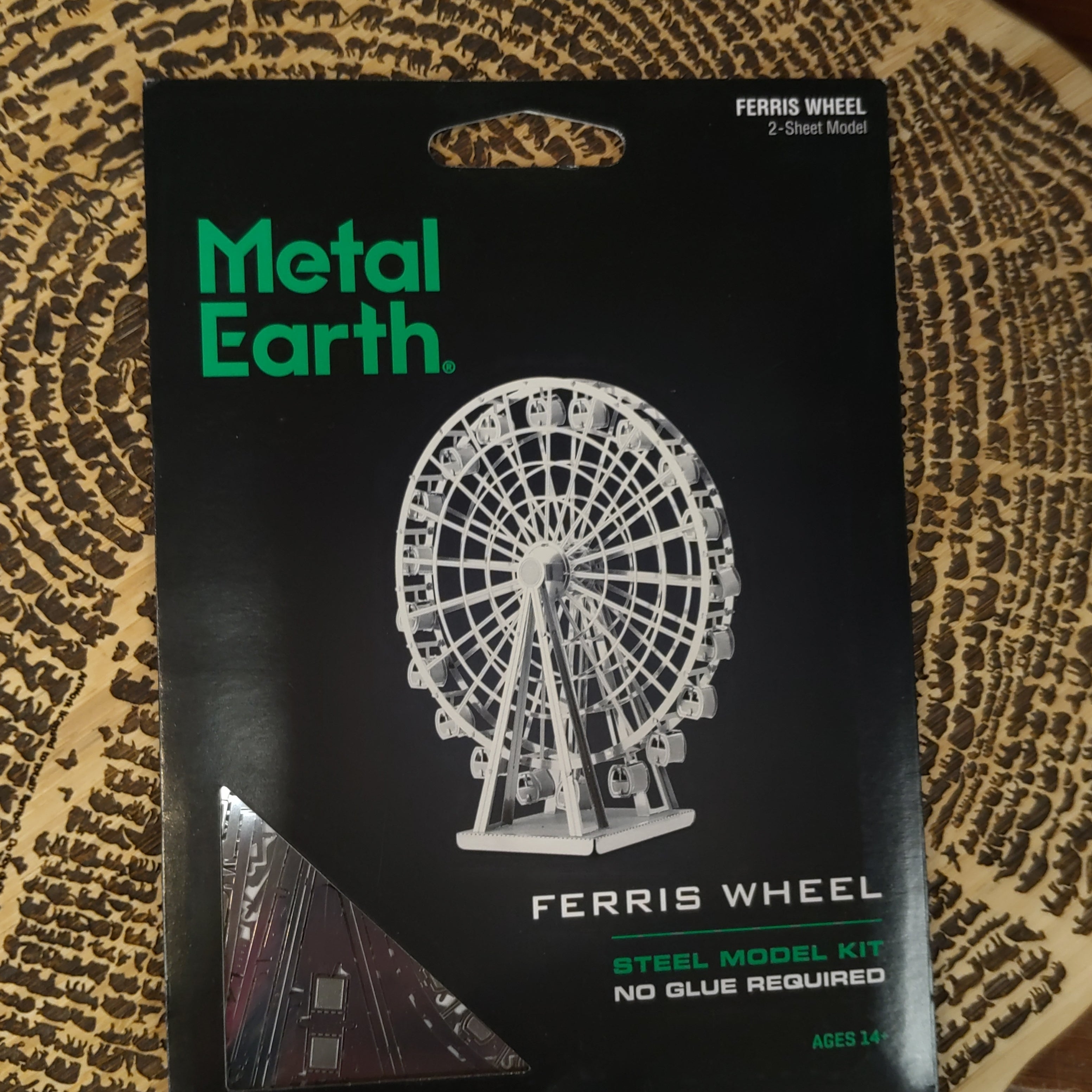 Metal Earth Ferris Wheel Steel Model Kit