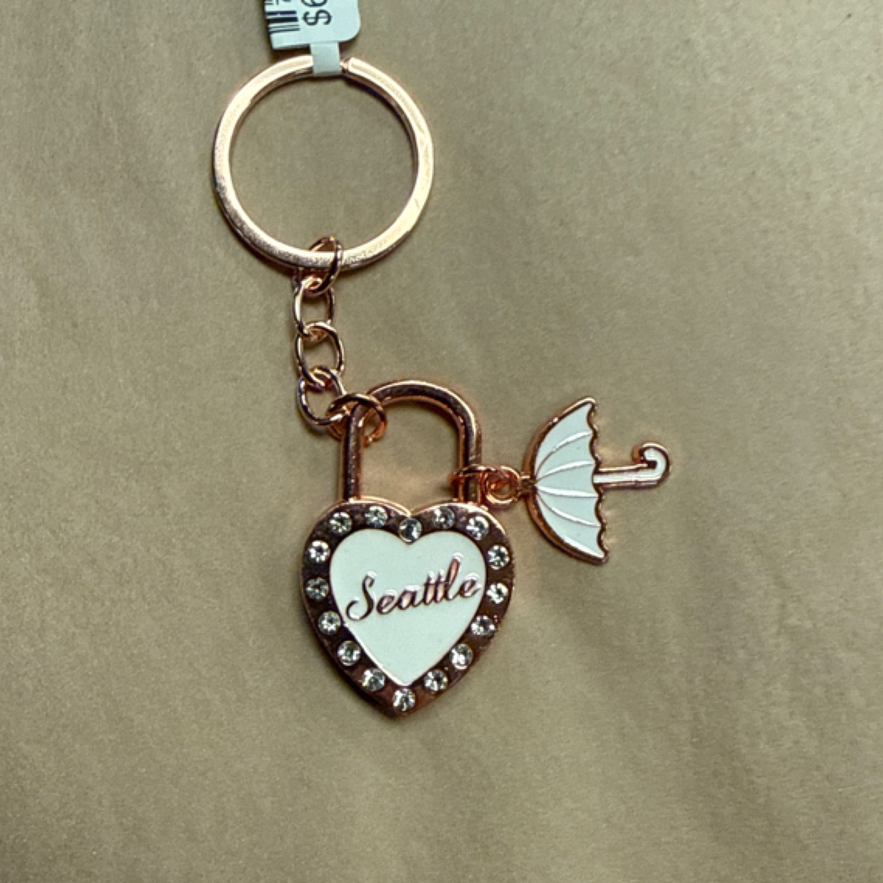 11106 SEA Rose Gold Rhinestone Charm Heart Shaped kc