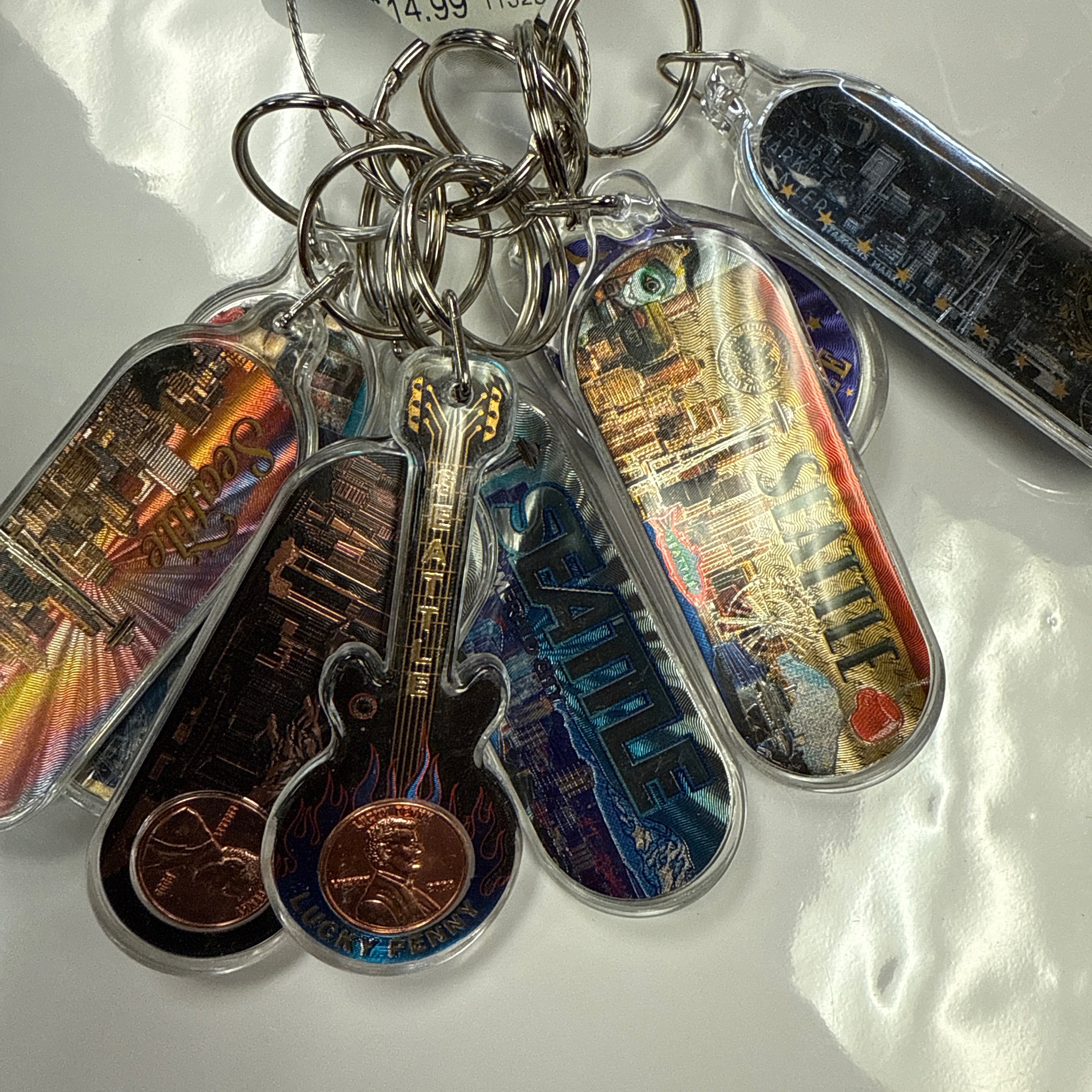 11526 8 Pak Seattle Keychains