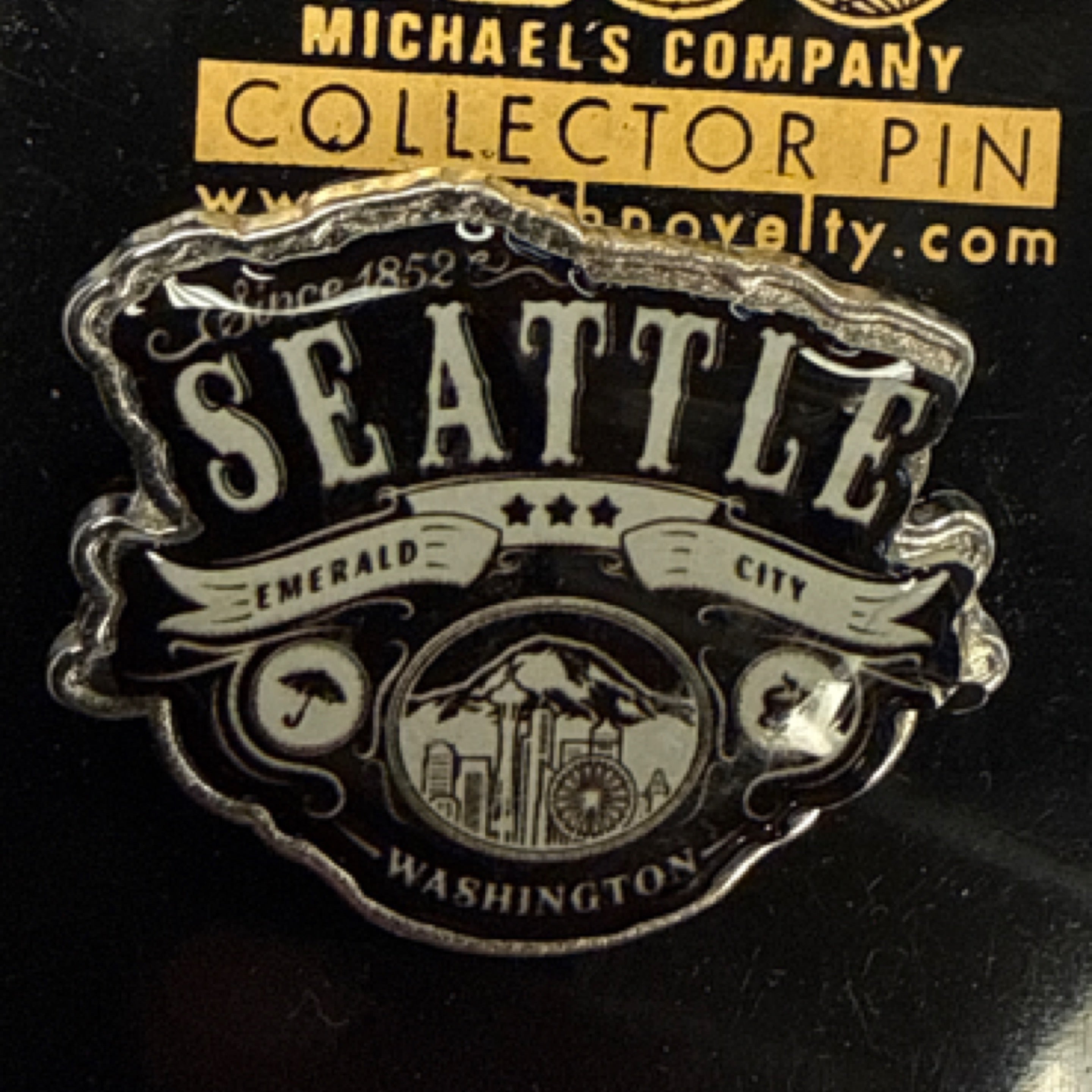 41054 Sea Wild Lapel Pin