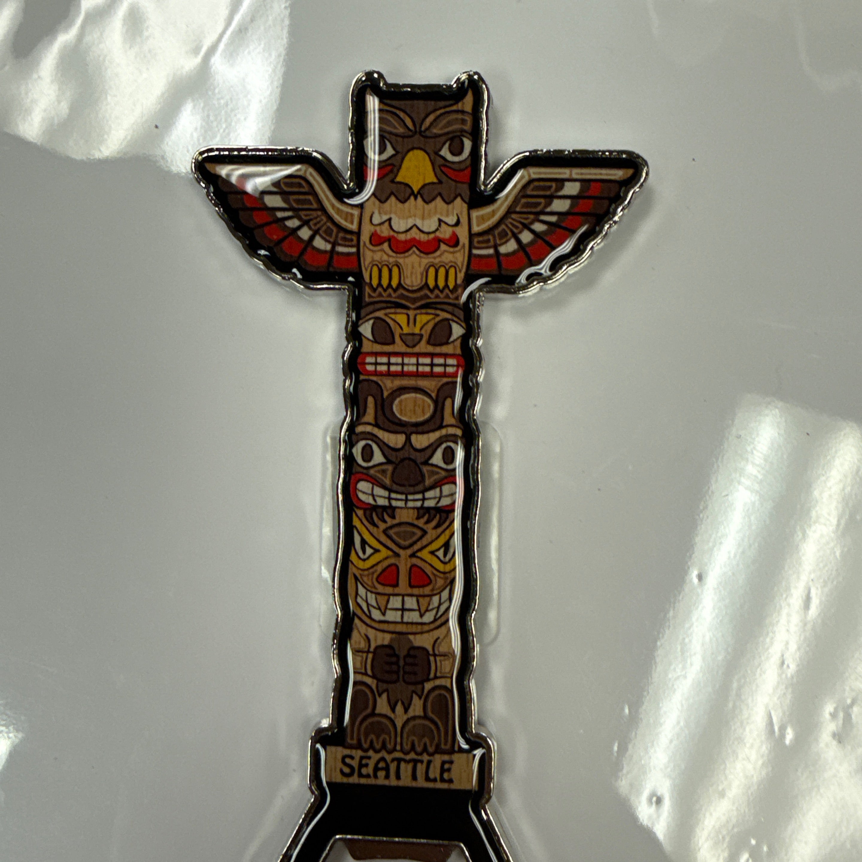 11050 Totem Pole Opener Mag/ Cartoon