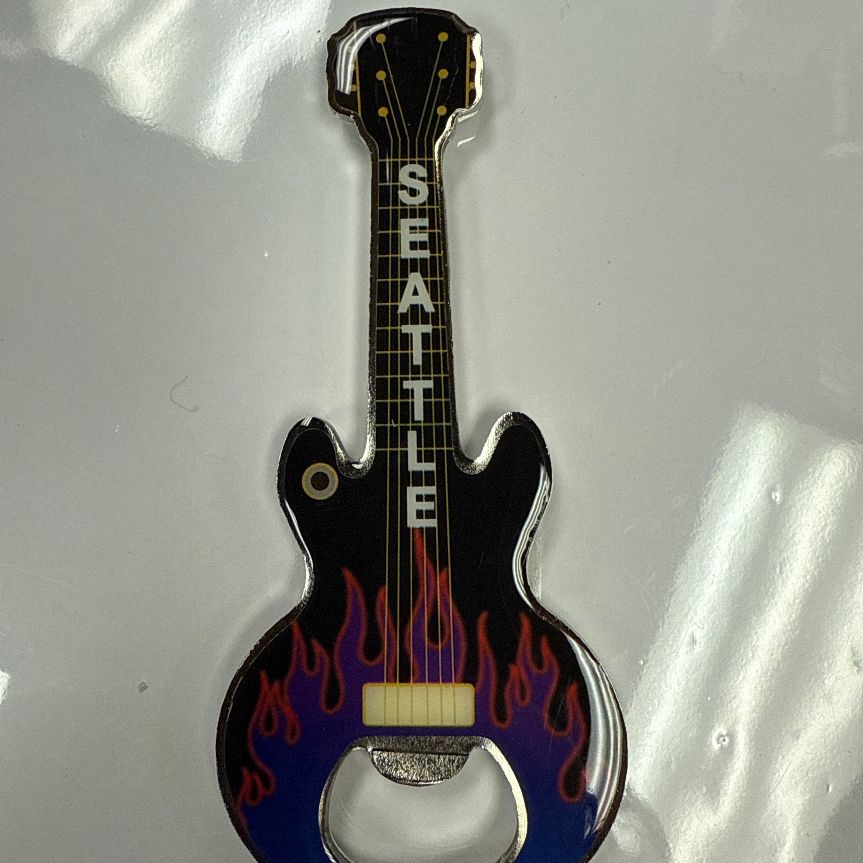 22212 Guitar Shape Opener Magnet