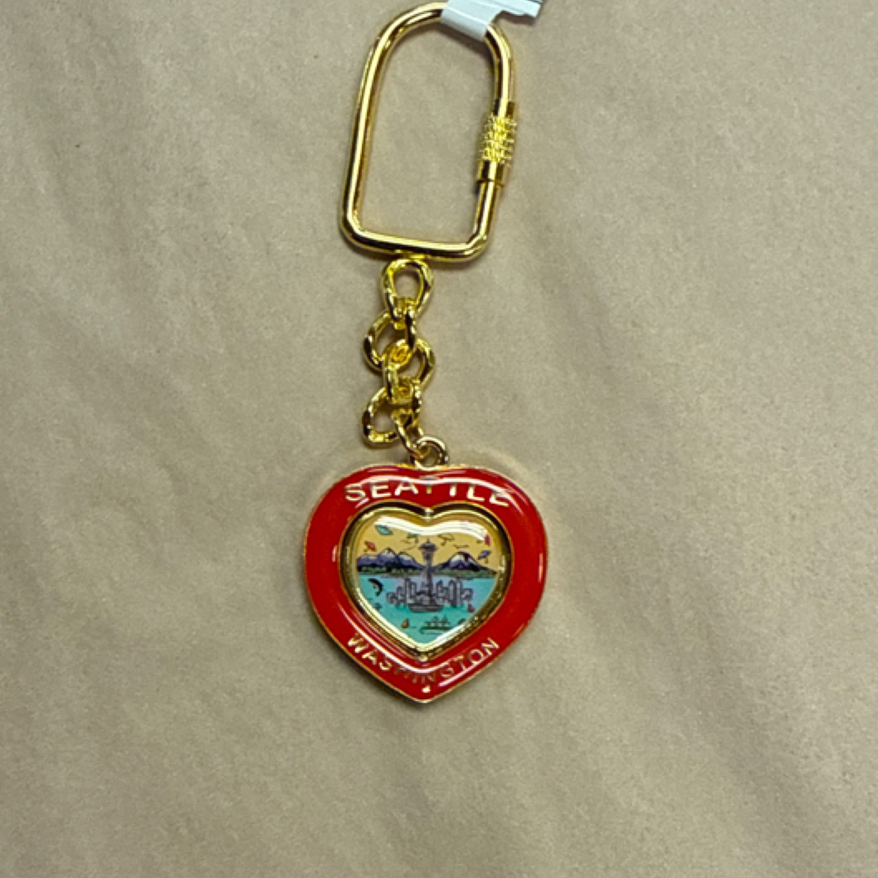 11180 Seattle Subway heart spinner keychain