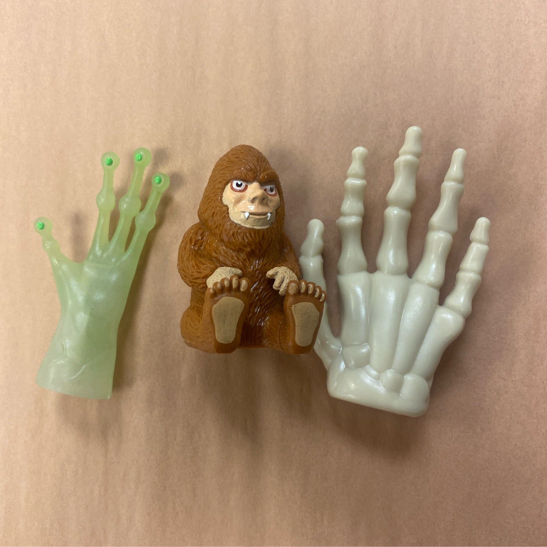Finger puppet Bigfoot